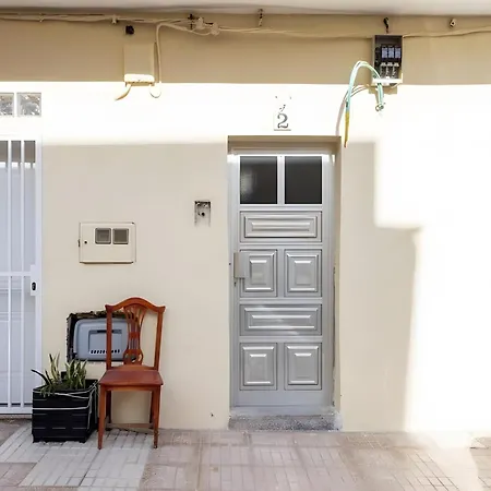 South Side Paradise Apartman